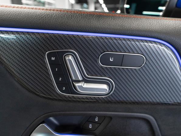 Mercedes-Benz GLB AMG I (X247) с пробегом 2020 года, цена 4 900 000 рублей, 52686 км, внедорожник, Автокод Объявления