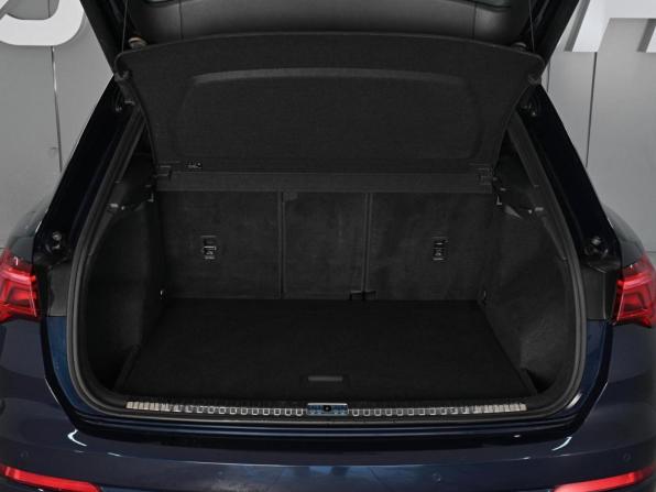 Audi Q3 II (F3) с пробегом 2019 года, цена 2 699 000 рублей, 124371 км, внедорожник, Автокод Объявления