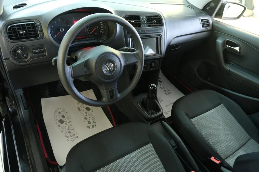 Volkswagen Polo V Омск  - изображение 11