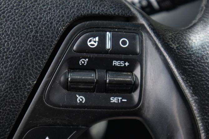 Kia Ceed II Рестайлинг с пробегом 2016 года, цена 1 269 000 рублей, 183654 км, хэтчбек, Автокод Объявления