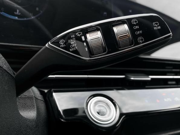 Omoda C5 I с пробегом 2023 года, цена 1 909 000 рублей, 34435 км, внедорожник, Автокод Объявления