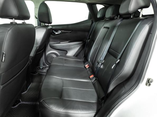 Nissan Qashqai II с пробегом 2018 года, цена 1 899 000 рублей, 58000 км, внедорожник, Автокод Объявления