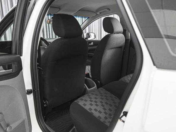 Ford Focus II Рестайлинг с пробегом 2009 года, цена 649 000 рублей, 265352 км, хэтчбек, Автокод Объявления