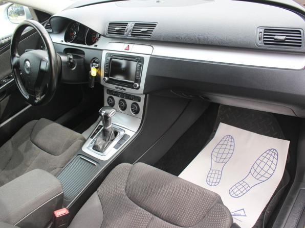 Volkswagen Passat B6 с пробегом 2008 года, цена 601 600 рублей, 208025 км, универсал, Автокод Объявления