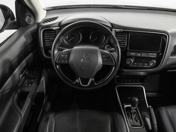 Mitsubishi Outlander III Рестайлинг 3 с пробегом 2018 года, цена 1 949 000 рублей, 157693 км, внедорожник, Автокод Объявления
