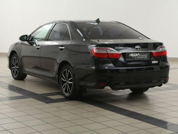 Toyota Camry VII (XV50) Рестайлинг 2 с пробегом 2017 года, цена 2 700 000 рублей, 50600 км, седан, Автокод Объявления