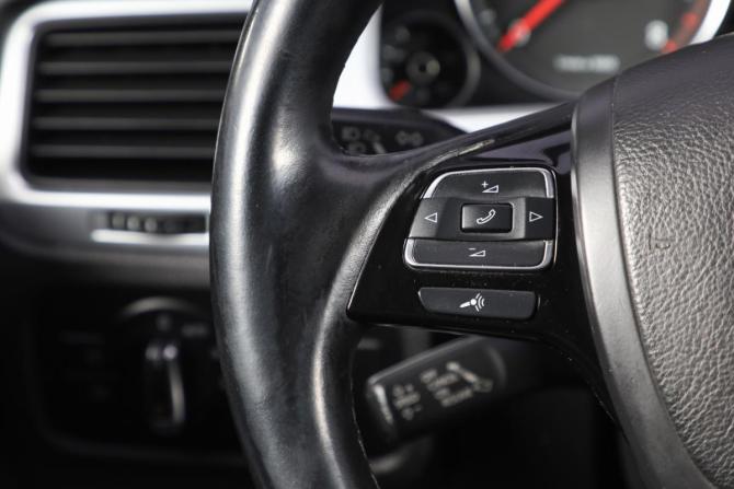 Volkswagen Touareg II с пробегом 2010 года, цена 1 959 000 рублей, 290000 км, внедорожник, Автокод Объявления