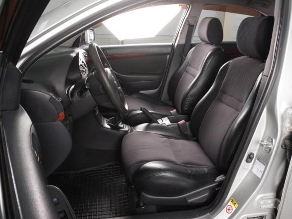 Toyota Avensis II Рестайлинг с пробегом 2008 года, цена 749 000 рублей, 361206 км, седан, Автокод Объявления