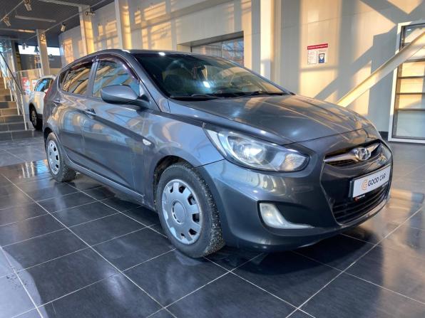 Hyundai Solaris I с пробегом 2012 года, цена 630 000 рублей, 162194 км, седан, Автокод Объявления