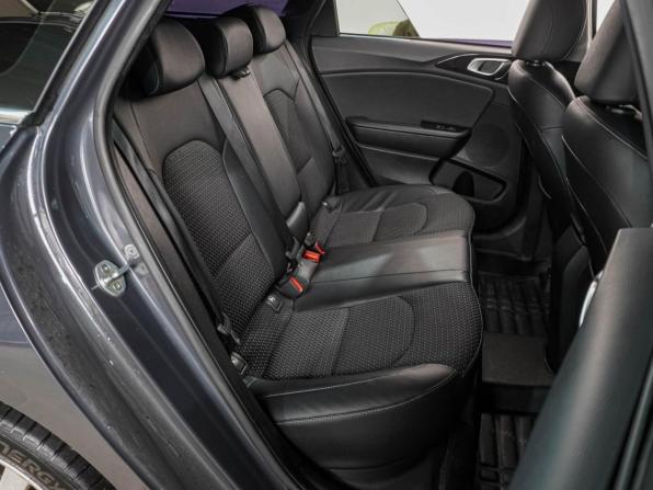 Kia Ceed III с пробегом 2019 года, цена 1 889 000 рублей, 127391 км, универсал, Автокод Объявления