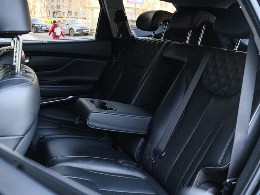 Hyundai Santa Fe IV Рестайлинг Москва  - изображение 10