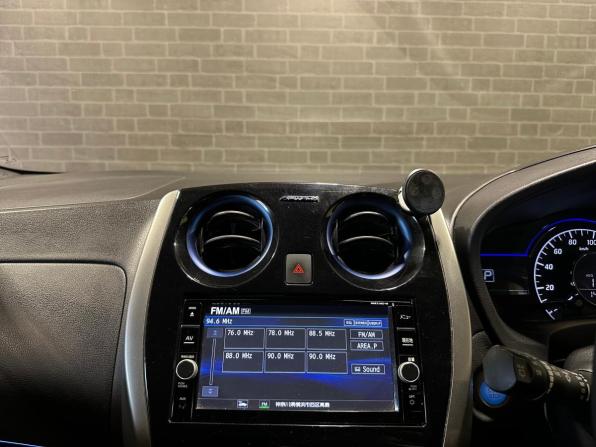 Nissan Note II Рестайлинг с пробегом 2018 года, цена 1 375 000 рублей, 91200 км, хэтчбек, Автокод Объявления