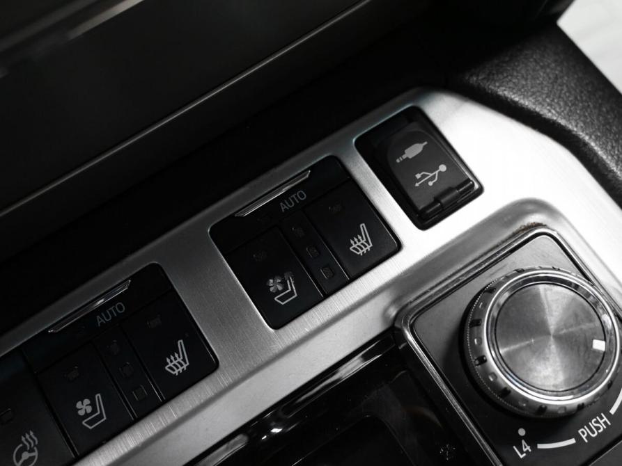 Toyota Land Cruiser 200 Series Рестайлинг 2 Тверь  - изображение 32