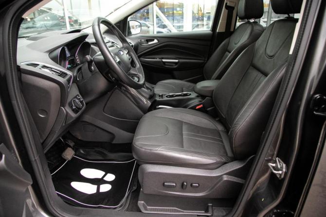 Ford Kuga II с пробегом 2015 года, цена 1 559 000 рублей, 127600 км, внедорожник, Автокод Объявления