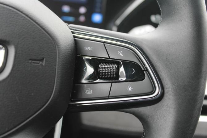Geely Monjaro I с пробегом 2024 года, цена 2 990 000 рублей, 18000 км, внедорожник, Автокод Объявления
