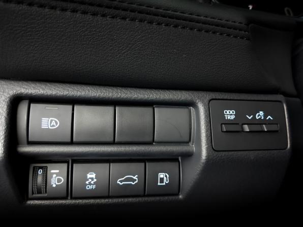 Toyota Avalon V с пробегом 2022 года, цена 3 500 000 рублей, 61953 км, седан, Автокод Объявления