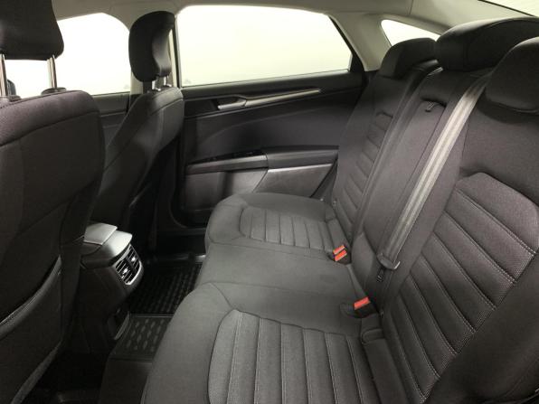 Ford Mondeo V с пробегом 2017 года, цена 1 660 000 рублей, 128933 км, седан, Автокод Объявления