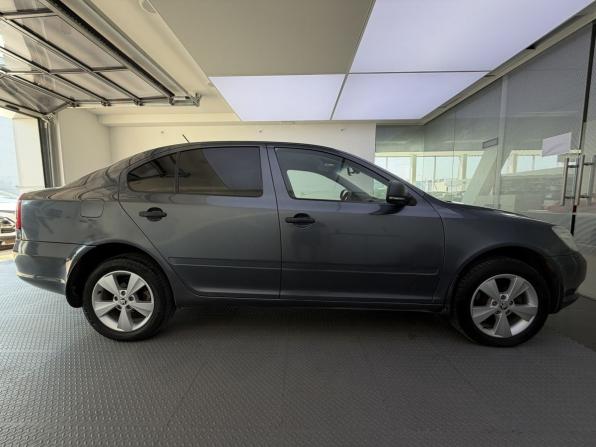 Skoda Octavia II (A5) Рестайлинг с пробегом 2011 года, цена 649 000 рублей, 216513 км, лифтбек, Автокод Объявления