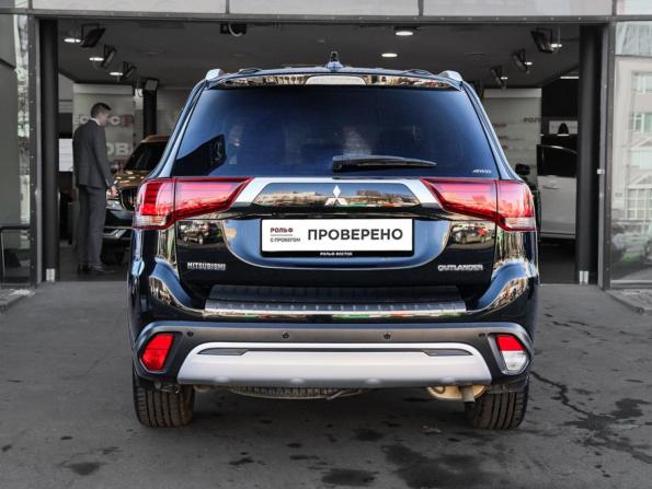 Mitsubishi Outlander III Рестайлинг 3 с пробегом 2018 года, цена 1 860 000 рублей, 142839 км, внедорожник, Автокод Объявления