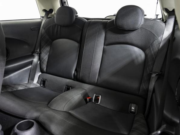 Mini Hatch III (F55/F56) Рестайлинг с пробегом 2019 года, цена 2 498 000 рублей, 15062 км, хэтчбек, Автокод Объявления