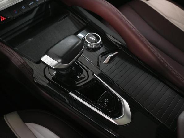 Geely Monjaro I с пробегом 2022 года, цена 3 149 000 рублей, 55184 км, внедорожник, Автокод Объявления