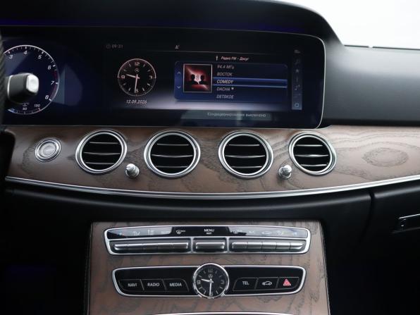 Mercedes-Benz E-Класс V (W213 S213 C238) с пробегом 2017 года, цена 3 599 000 рублей, 67405 км, седан, Автокод Объявления