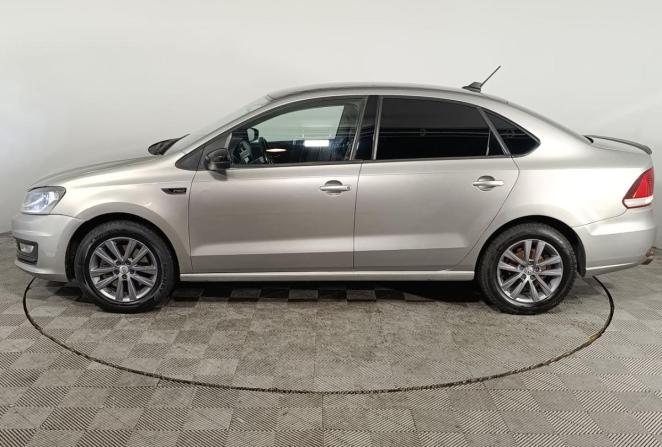 Volkswagen Polo V Рестайлинг с пробегом 2020 года, цена 1 210 000 рублей, 120400 км, седан, Автокод Объявления