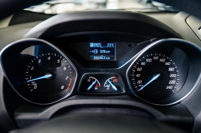 Ford Kuga II с пробегом 2016 года, цена 1 600 000 рублей, 96000 км, внедорожник, Автокод Объявления