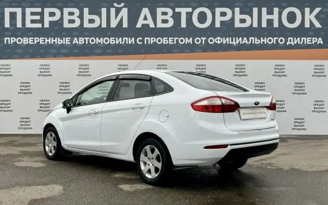 Ford Fiesta Mk6 Рестайлинг с пробегом 2016 года, цена 860 000 рублей, 100874 км, седан, Автокод Объявления