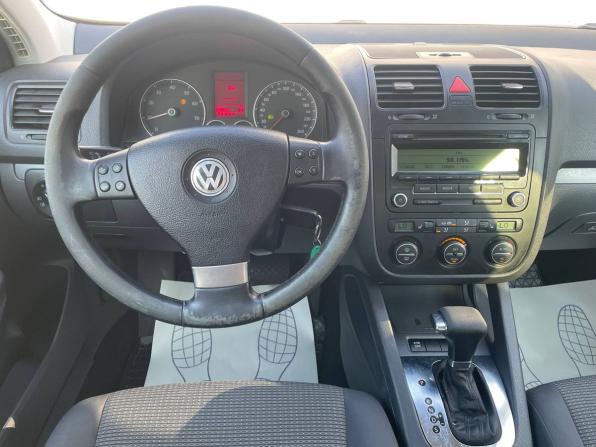 Volkswagen Jetta V с пробегом 2008 года, цена 370 000 рублей, 299003 км, седан, Автокод Объявления
