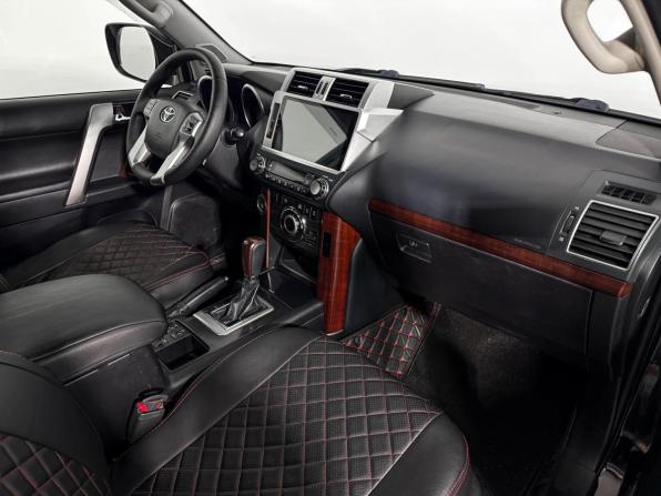 Toyota Land Cruiser Prado 150 Series Рестайлинг 1 с пробегом 2015 года, цена 3 450 000 рублей, 277031 км, внедорожник, Автокод Объявления