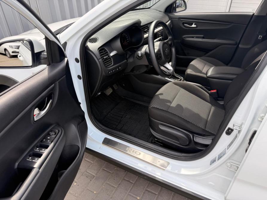 Kia Rio IV Ростов-на-Дону  - изображение 19
