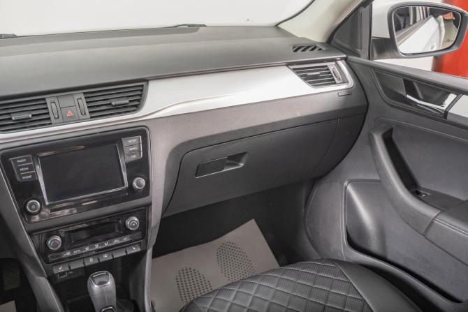 Skoda Rapid I Рестайлинг с пробегом 2019 года, цена 1 229 000 рублей, 155000 км, седан, Автокод Объявления