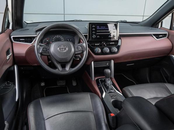 Toyota Corolla Cross I с пробегом 2022 года, цена 3 340 000 рублей, 20049 км, внедорожник, Автокод Объявления