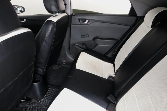 Hyundai Solaris II с пробегом 2018 года, цена 939 000 рублей, 217931 км, седан, Автокод Объявления