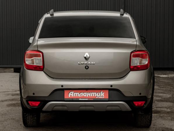 Renault Logan II Рестайлинг с пробегом 2019 года, цена 800 000 рублей, 172728 км, седан, Автокод Объявления