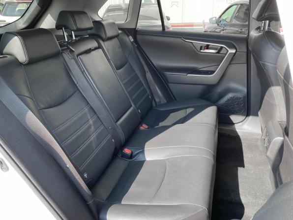Toyota RAV4 V (XA50) с пробегом 2021 года, цена 3 619 000 рублей, 75428 км, внедорожник, Автокод Объявления
