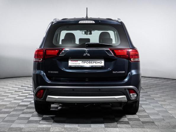 Mitsubishi Outlander III Рестайлинг 2 с пробегом 2016 года, цена 2 196 000 рублей, 80000 км, внедорожник, Автокод Объявления