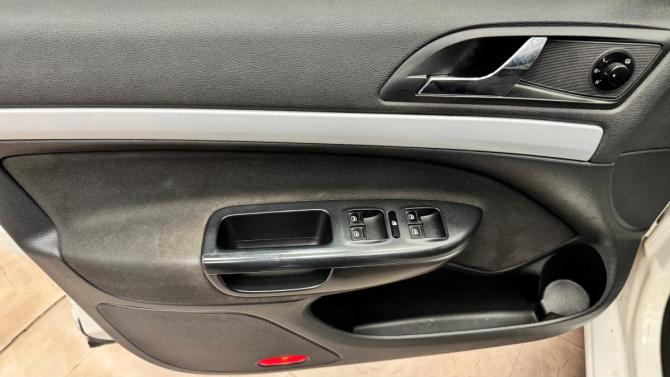 Skoda Octavia II (A5) Рестайлинг с пробегом 2011 года, цена 645 000 рублей, 276407 км, лифтбек, Автокод Объявления