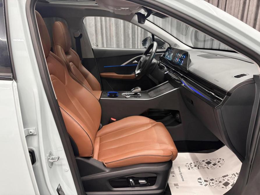 Omoda C5 I Красноярск  - изображение 11