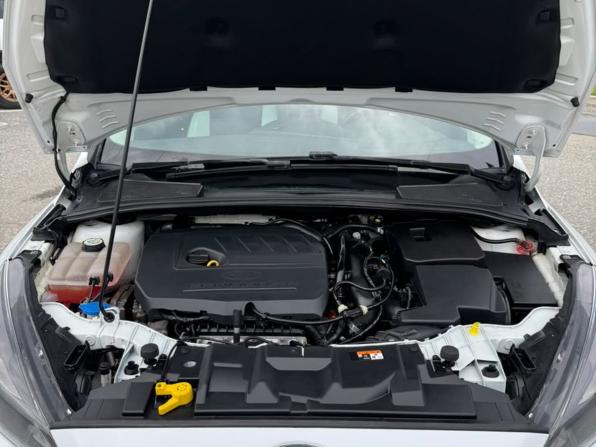 Ford Focus III Рестайлинг с пробегом 2017 года, цена 1 310 000 рублей, 102580 км, хэтчбек, Автокод Объявления