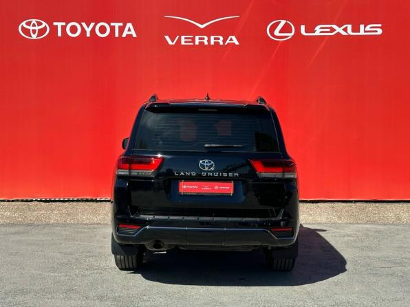 Toyota Land Cruiser 300 Series с пробегом 2021 года, цена 8 400 000 рублей, 89070 км, внедорожник, Автокод Объявления