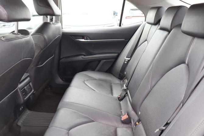 Toyota Camry VIII (XV70) Рестайлинг с пробегом 2021 года, цена 2 249 000 рублей, 105000 км, седан, Автокод Объявления