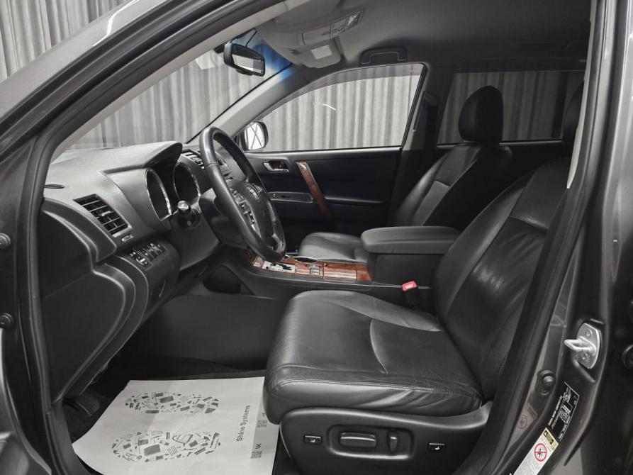 Toyota Highlander II (XU40) Рестайлинг Красноярск  - изображение 10