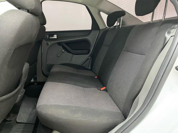 Ford Focus II Рестайлинг с пробегом 2010 года, цена 549 000 рублей, 187994 км, седан, Автокод Объявления