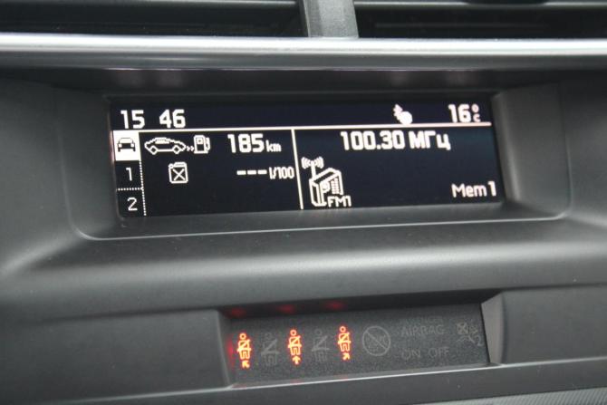 Citroen DS4 с пробегом 2014 года, цена 645 000 рублей, 180000 км, хэтчбек, Автокод Объявления