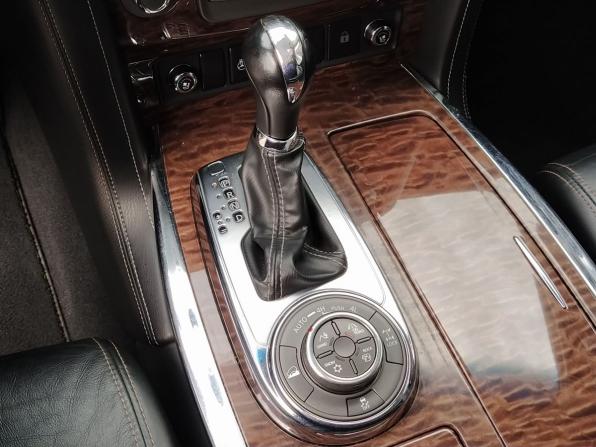 Nissan Patrol VI (Y62) Рестайлинг с пробегом 2014 года, цена 2 449 000 рублей, 311424 км, внедорожник, Автокод Объявления