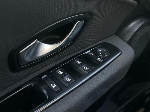 Renault Megane III с пробегом 2011 года, цена 685 000 рублей, 187000 км, хэтчбек, Автокод Объявления