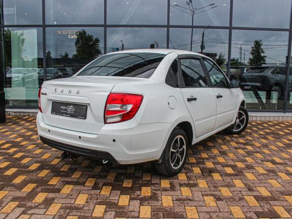 Lada (ВАЗ) Granta I Рестайлинг с пробегом 2022 года, цена 503 500 рублей, 98300 км, седан, Автокод Объявления