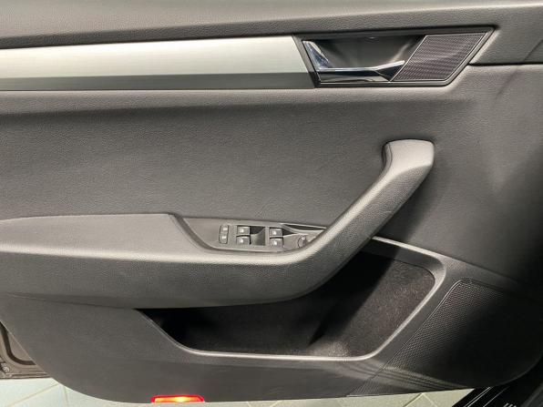 Skoda Superb III с пробегом 2019 года, цена 1 770 000 рублей, 112761 км, лифтбек, Автокод Объявления